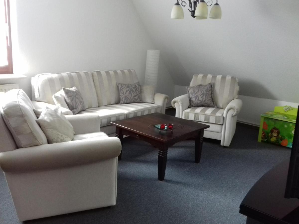 Ferienwohnung, Monteurwohnung Bis 6 Personen Rottorf Exterior foto